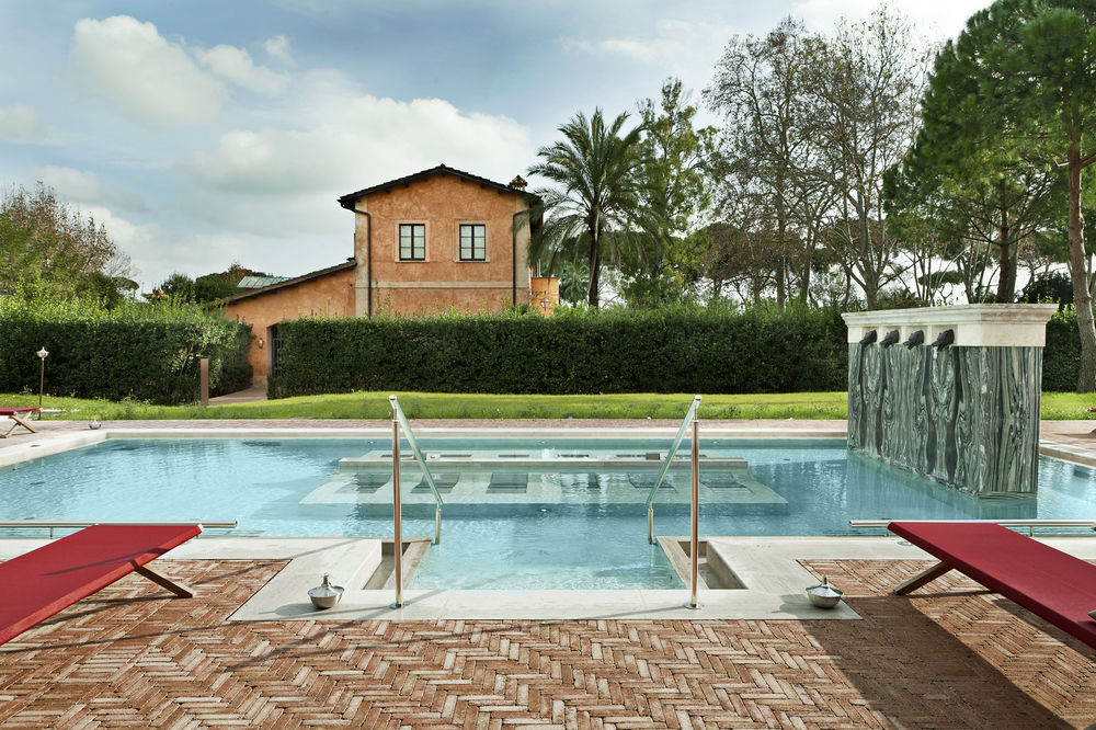 Qc Termeroma Spa And Resort Fiumicino Exterior photo